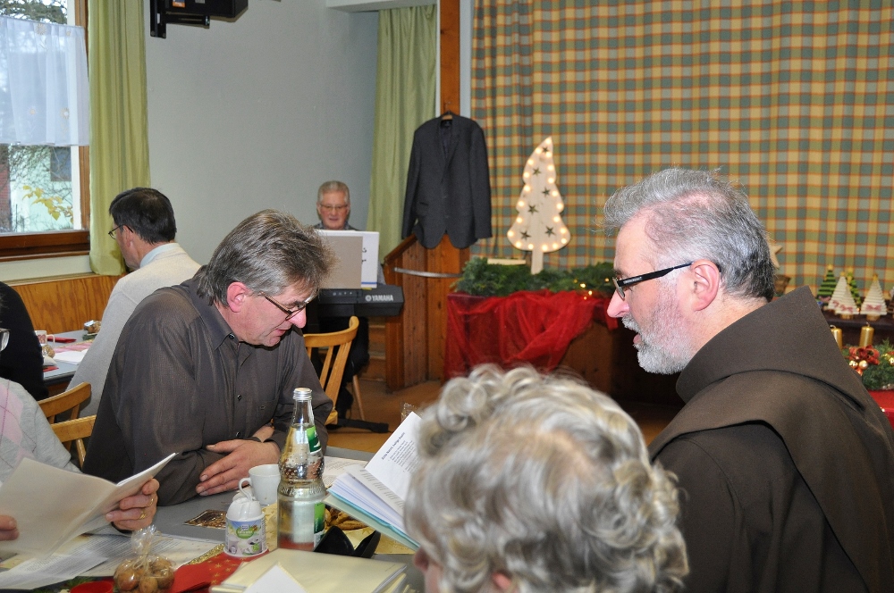 Adventsfeier für Senioren